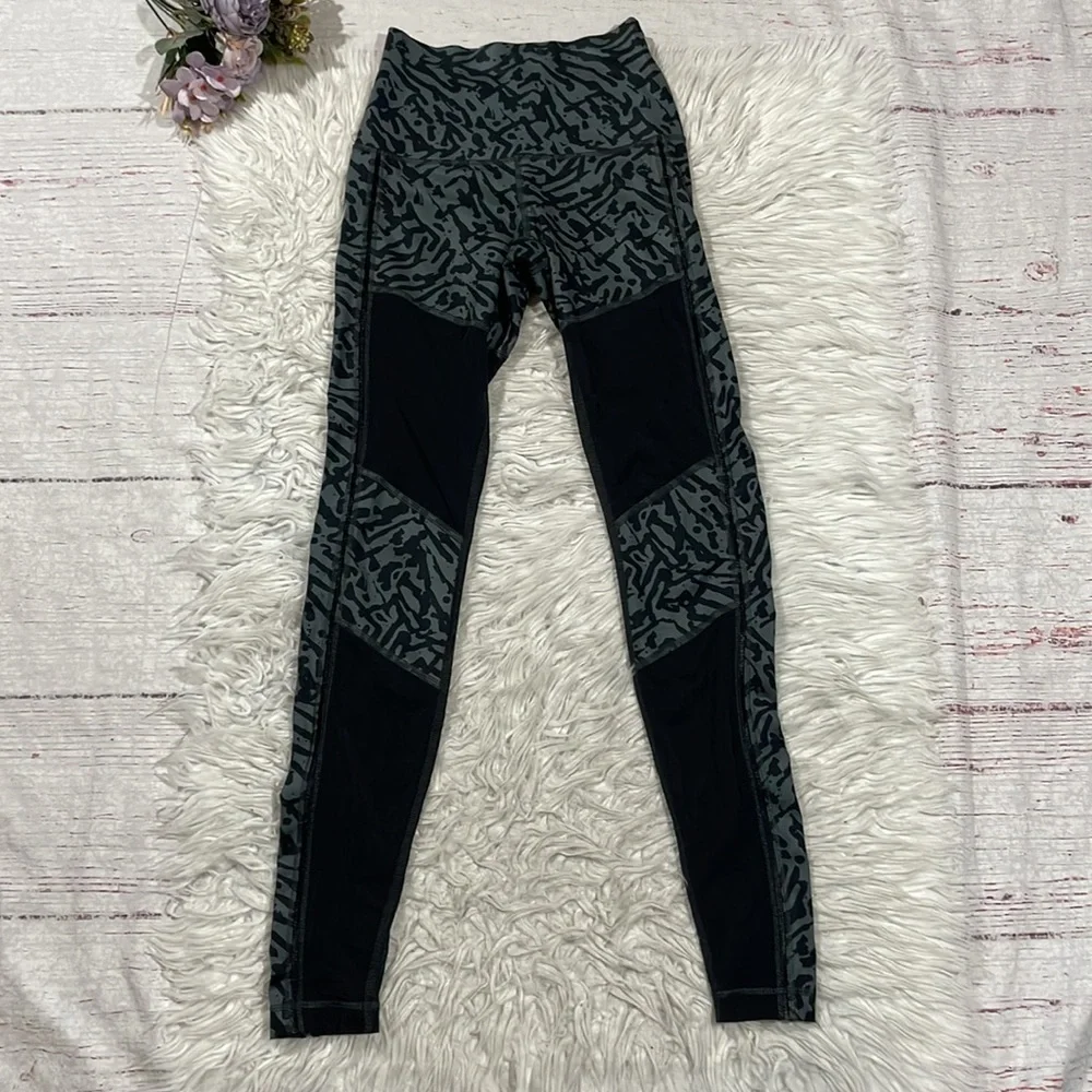 Lululemon Hot To Street Pant Biggie Brushed Animal Coal Black - Picture 7 of 11